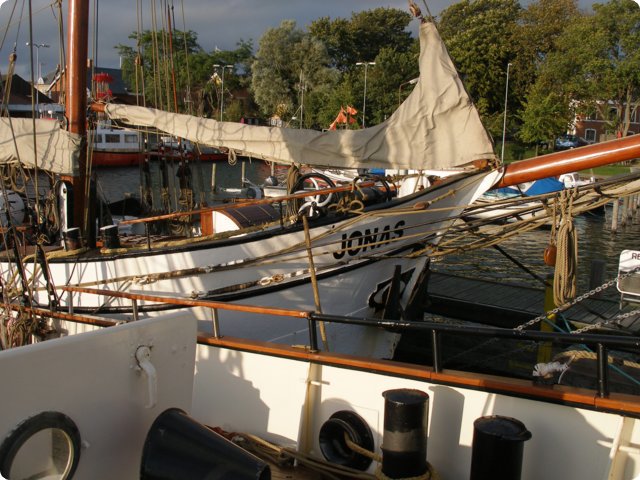 p9121345.jpg